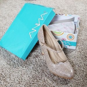 Anna neutral sparkly heels